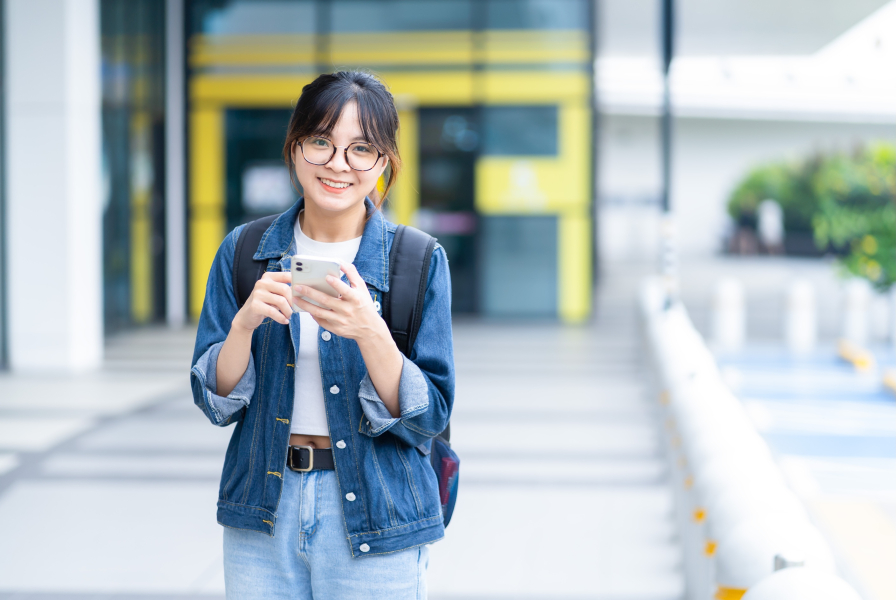 What is an AI interview survey?